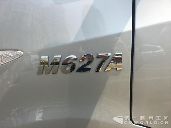 二代江淮星銳6系長軸車型，17座，搭載江淮2.7CTl 國五柴油發(fā)動機(jī)7.jpg