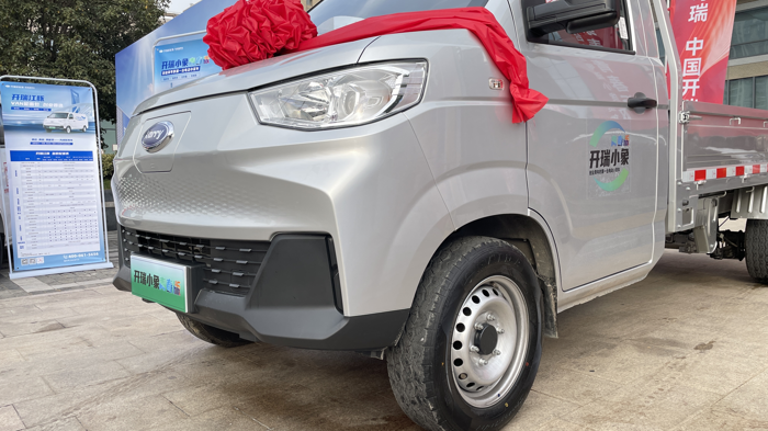 適合年輕人創(chuàng)業(yè)的第一臺電動小貨車，開瑞小象青春版怎么樣？3.png