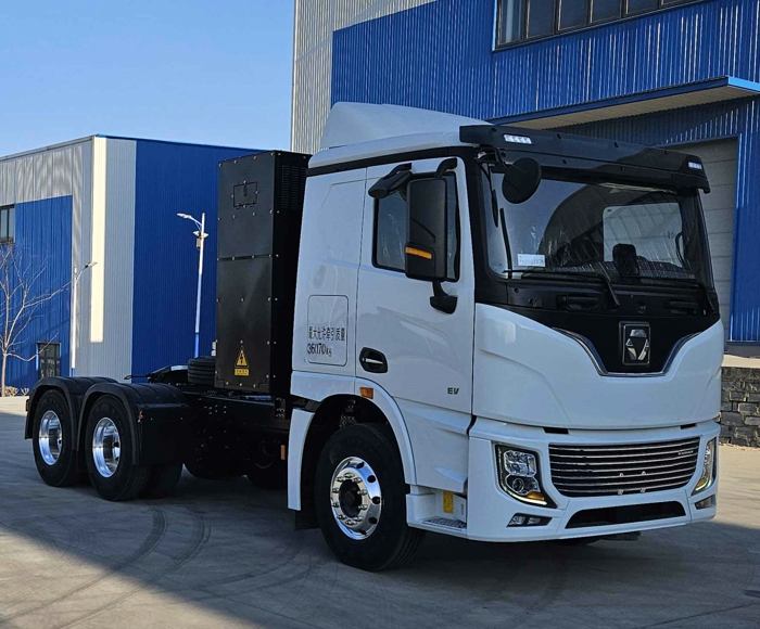 徐工純電動(dòng)半掛牽引車.jpg