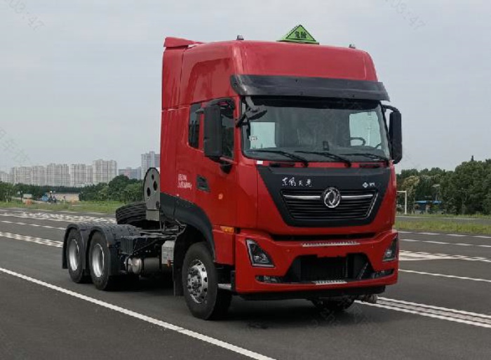 東風天龍KL危險品LNG牽引車.jpg