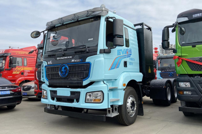 陜汽M3000E換電牽引車.png