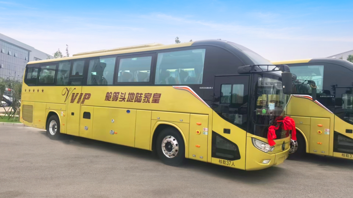 福田歐輝BJ6122批量交付沈陽凱瑞旅游3.png