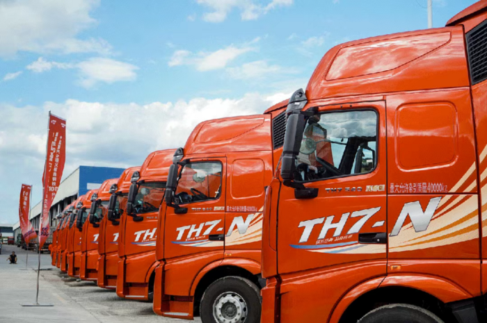 重汽豪沃TH7-N牽引車.png