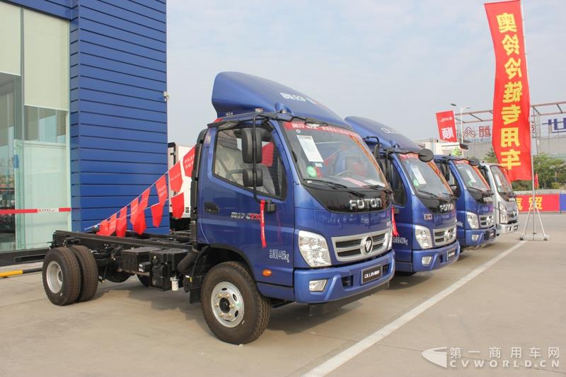現(xiàn)場展車
