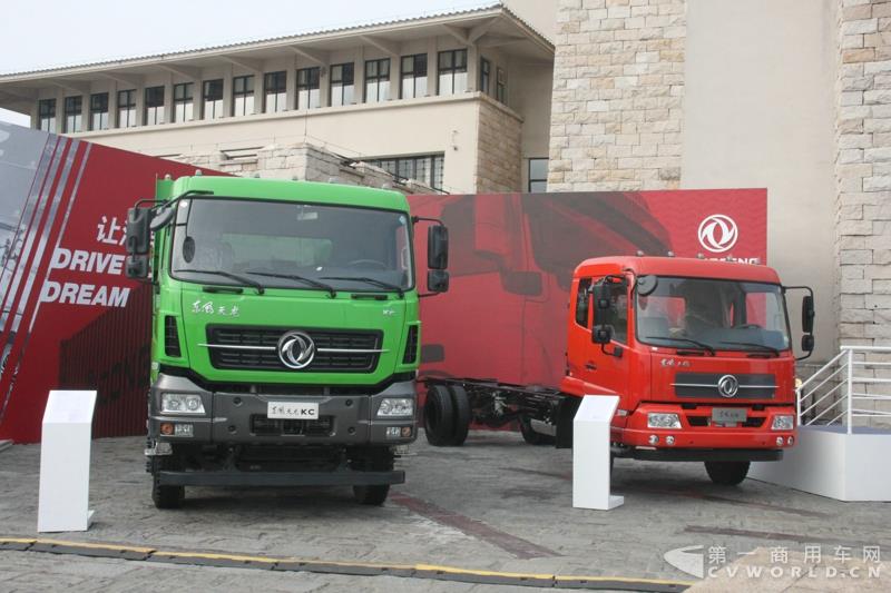 現(xiàn)場展車
