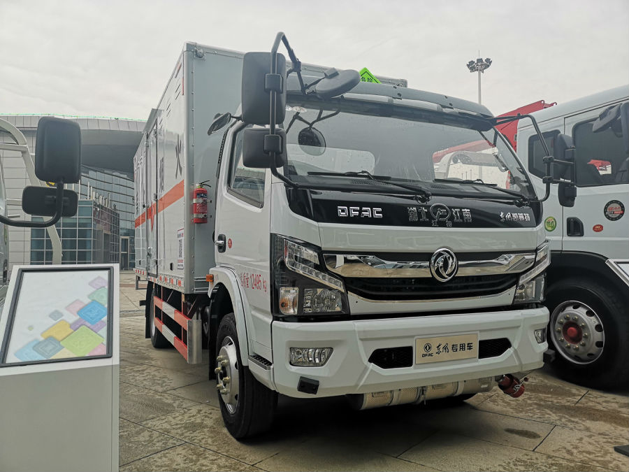 東風(fēng)危險(xiǎn)品運(yùn)輸廂式車（國六）