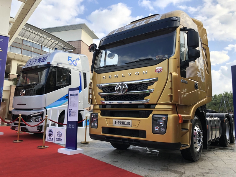 紅巖杰獅C6 6×4半掛牽引車（國六）
