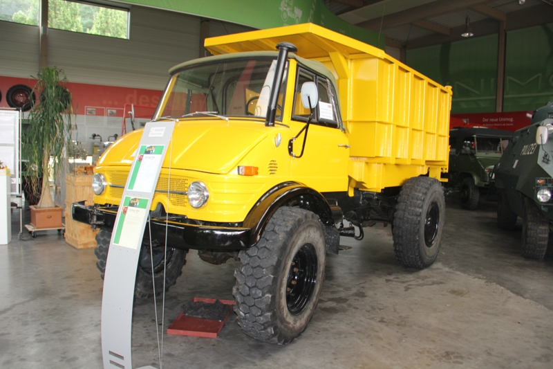 烏尼莫克博物館展車
