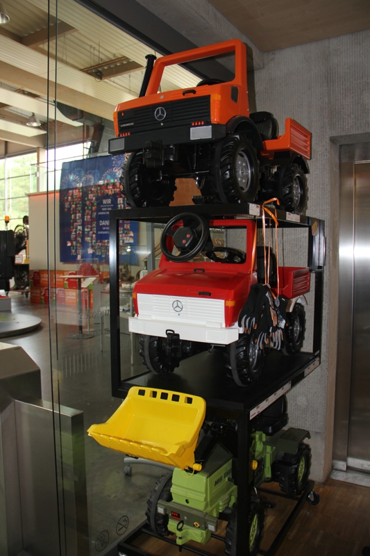 烏尼莫克博物館展車