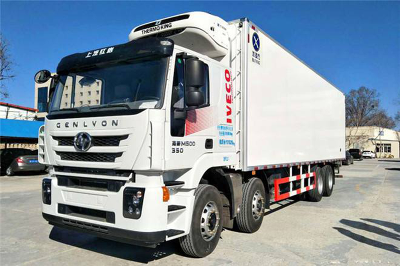 紅巖杰獅C500 8X4廂式冷藏車