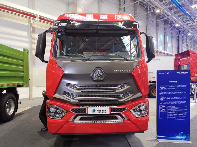 綠通小鋼炮——重汽豪瀚系列4×2載貨車（尊貴版），濰柴WP6H國六發(fā)動(dòng)機(jī)