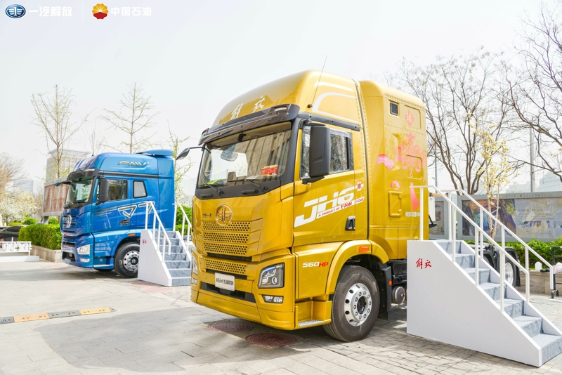 現(xiàn)場展車