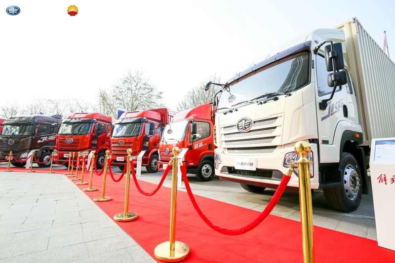 現(xiàn)場展車
