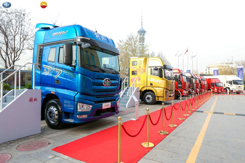 現(xiàn)場展車